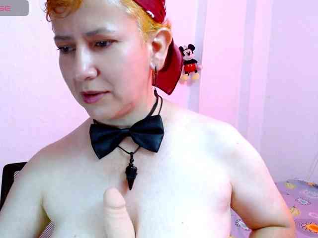 sharon-mom webcam