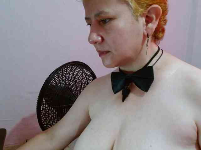 sharon-mom webcam