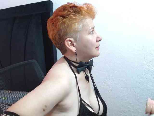 sharon-mom webcam