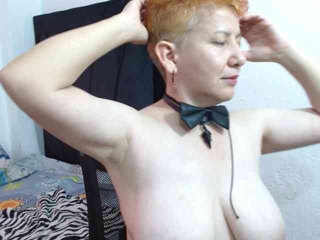 sharon-mom webcam