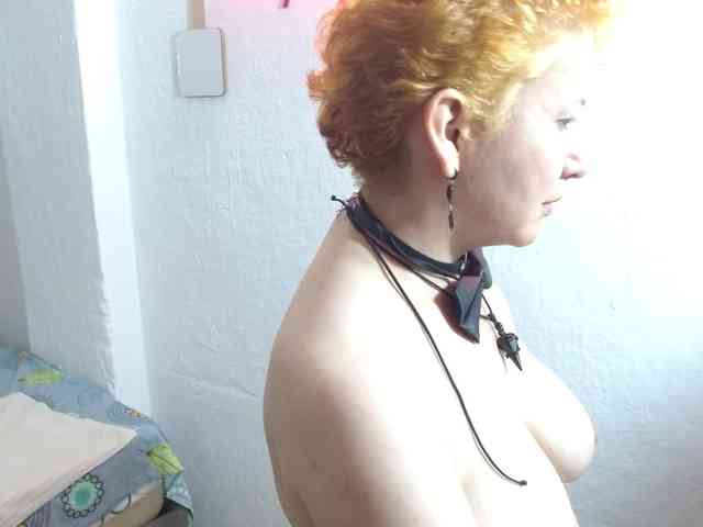 sharon-mom webcam