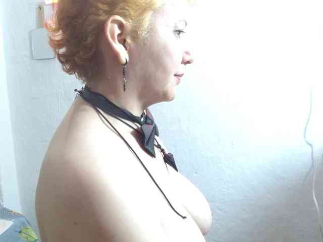 sharon-mom webcam