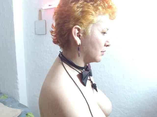 sharon-mom webcam