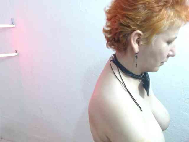sharon-mom webcam