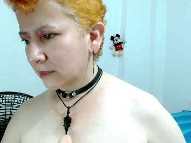 sharon-mom webcam