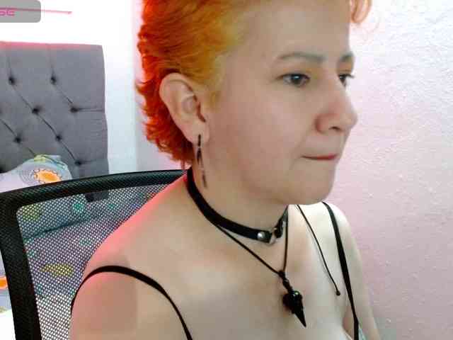 sharon-mom webcam