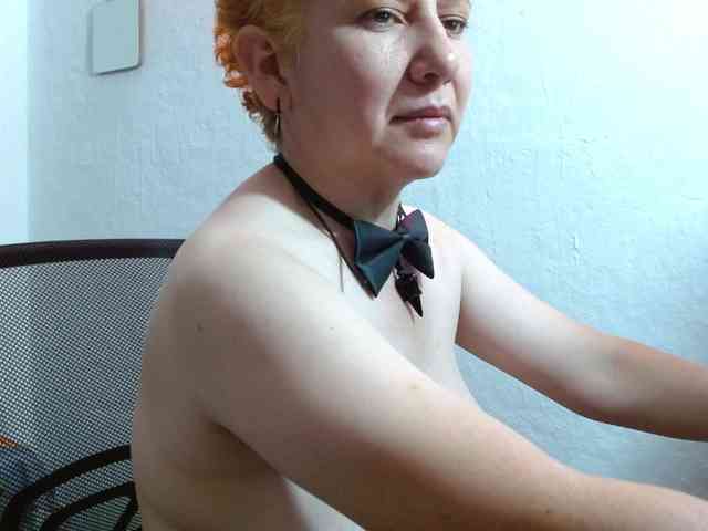 sharon-mom webcam