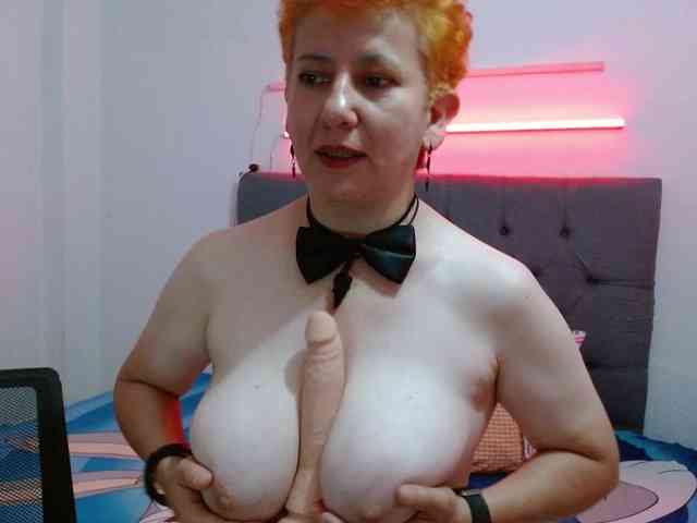 sharon-mom webcam