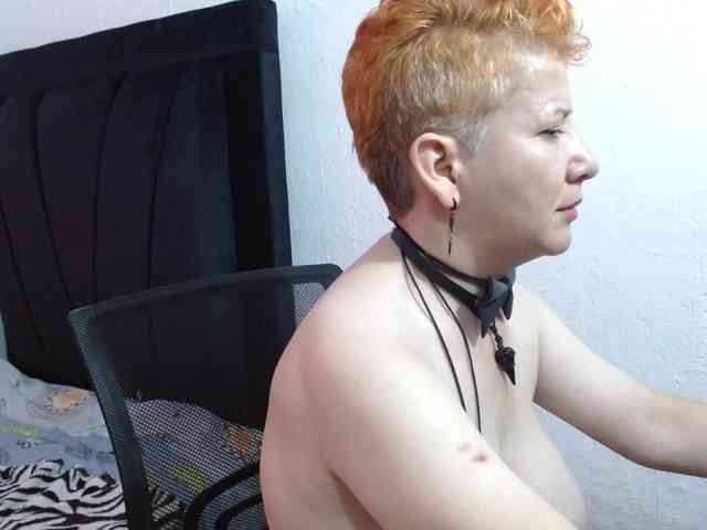 sharon-mom webcam