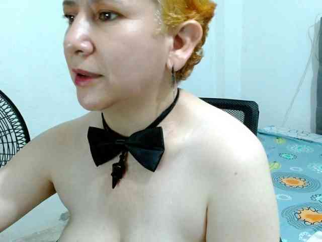 sharon-mom webcam