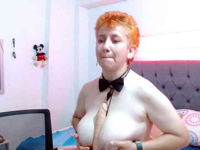 sharon-mom webcam