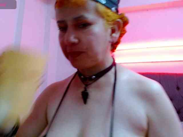sharon-mom webcam