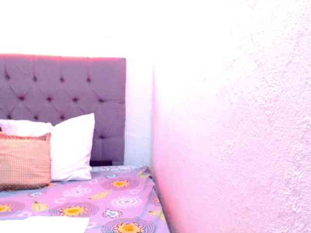 sharon-mom webcam