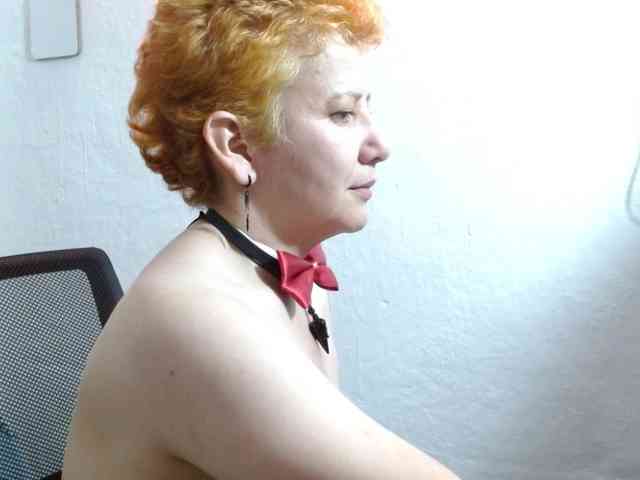 sharon-mom webcam