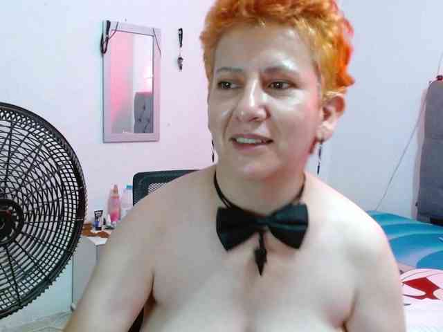 sharon-mom webcam