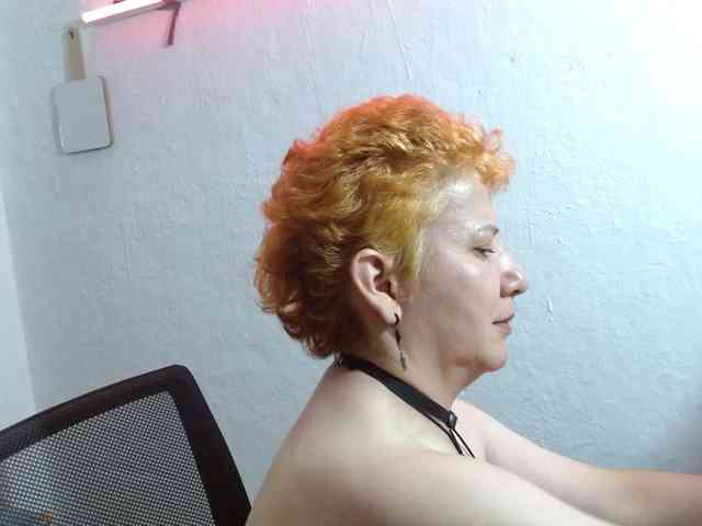 sharon-mom webcam