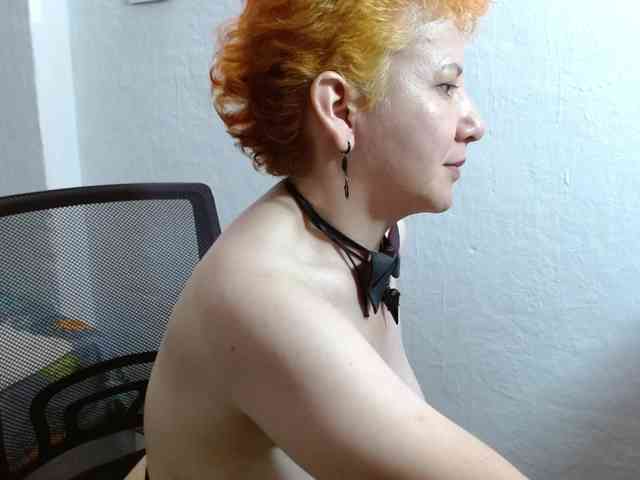 sharon-mom webcam