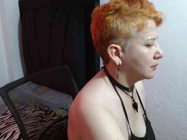 sharon-mom webcam