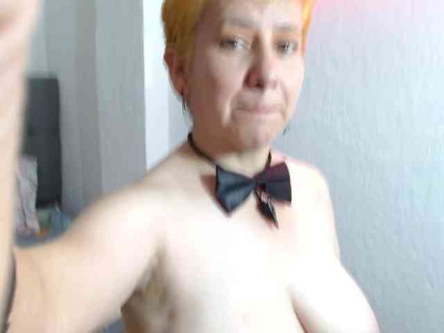 sharon-mom webcam