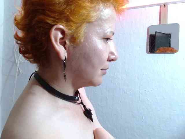sharon-mom webcam