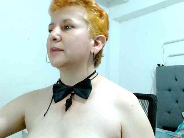 sharon-mom webcam