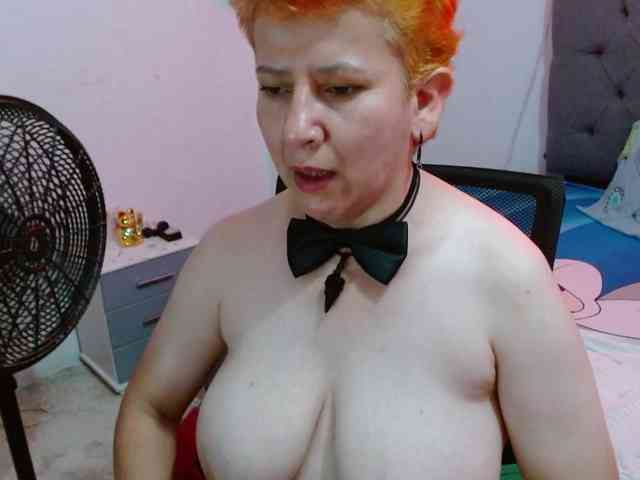 sharon-mom webcam