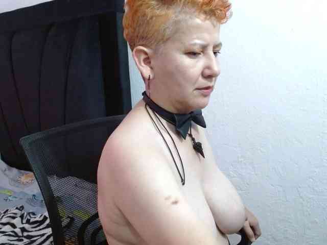 sharon-mom webcam