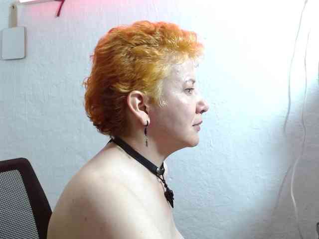 sharon-mom webcam