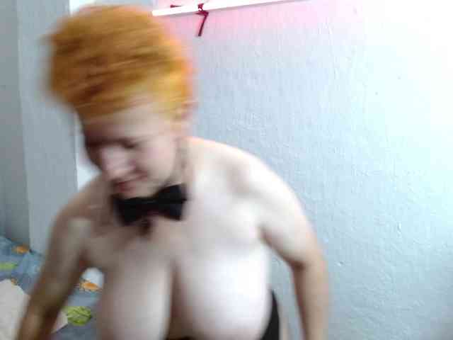 sharon-mom webcam