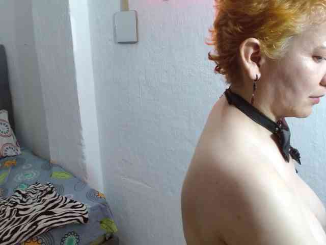 sharon-mom webcam