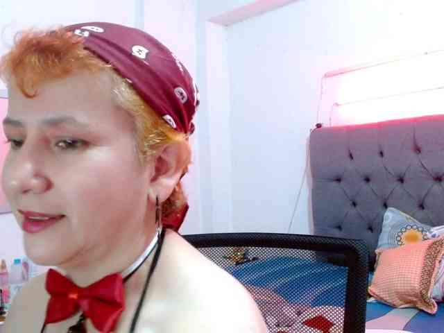 sharon-mom webcam