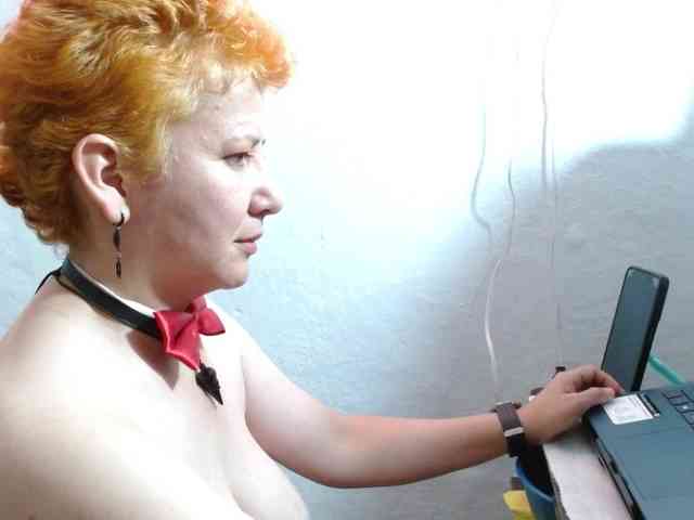 sharon-mom webcam