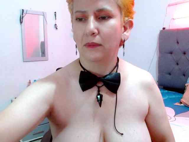 sharon-mom webcam