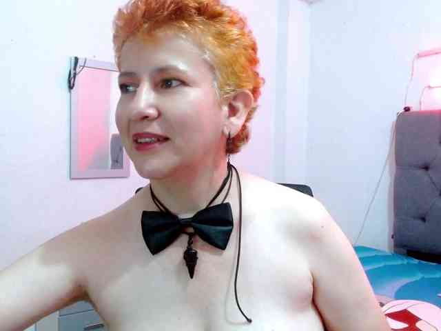 sharon-mom webcam