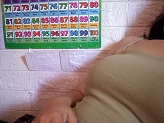 hornylittleprincess69