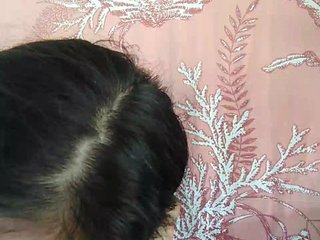 Image capture of hornylittleprincess69