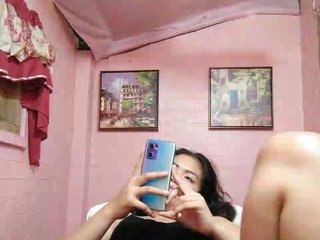 hornylittleprincess69