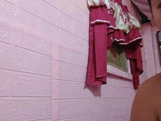 hornylittleprincess69