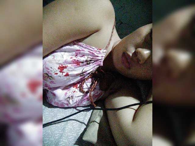 XXhornywetprincess99XX live cam on BongaCams