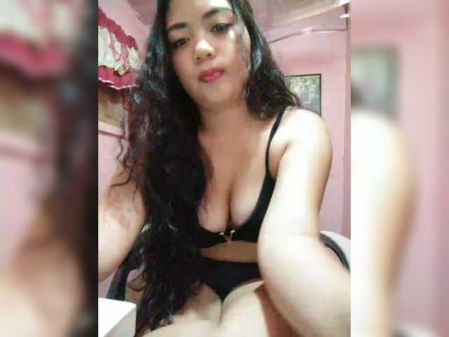 hornylittleprincess69 live cam preview