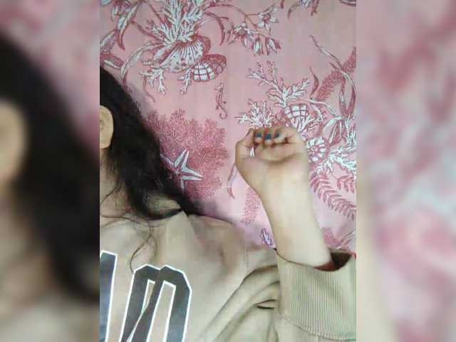 hornylittleprincess69