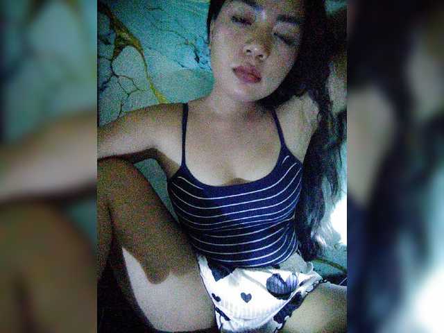 XXhornywetprincess99XX live webcam show