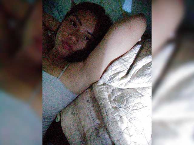 XXhornywetprincess99XX live cam on BongaCams