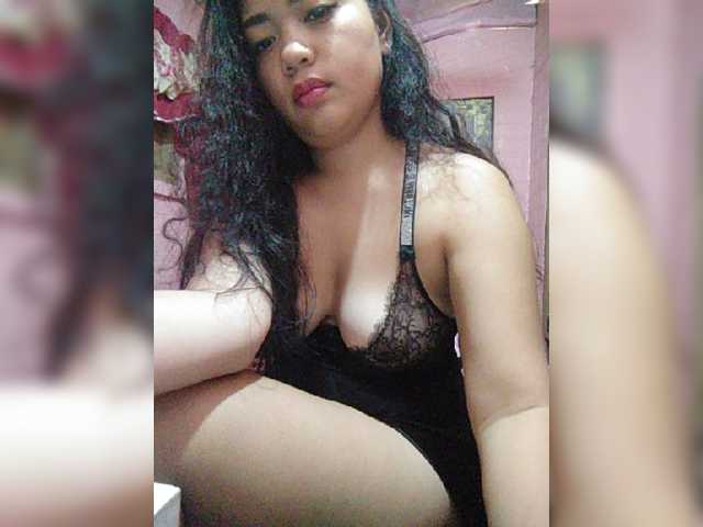 hornylittleprincess69