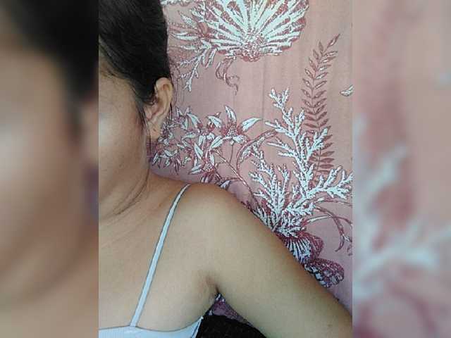 XXhornywetprincess99XX's BongaCams show and profile