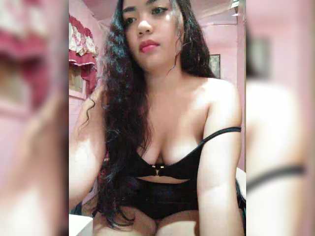 hornylittleprincess69