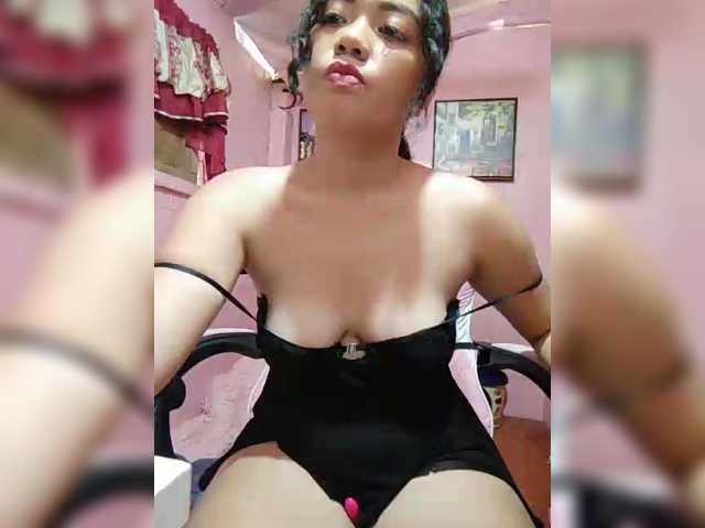 XXhornywetprincess99XX's BongaCams show and profile