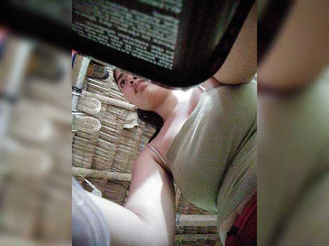 hornylittleprincess69