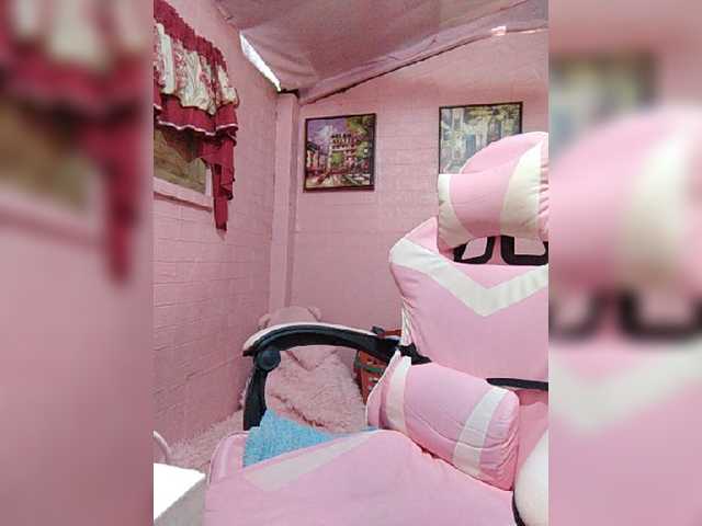 XXhornywetprincess99XX's BongaCams show and profile