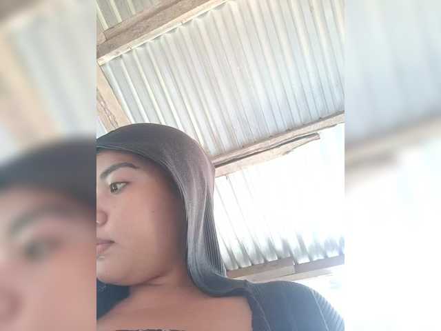 hornylittleprincess69